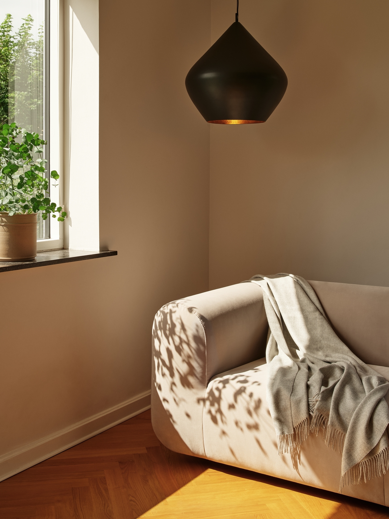 Beat Stout Pendant Lamp